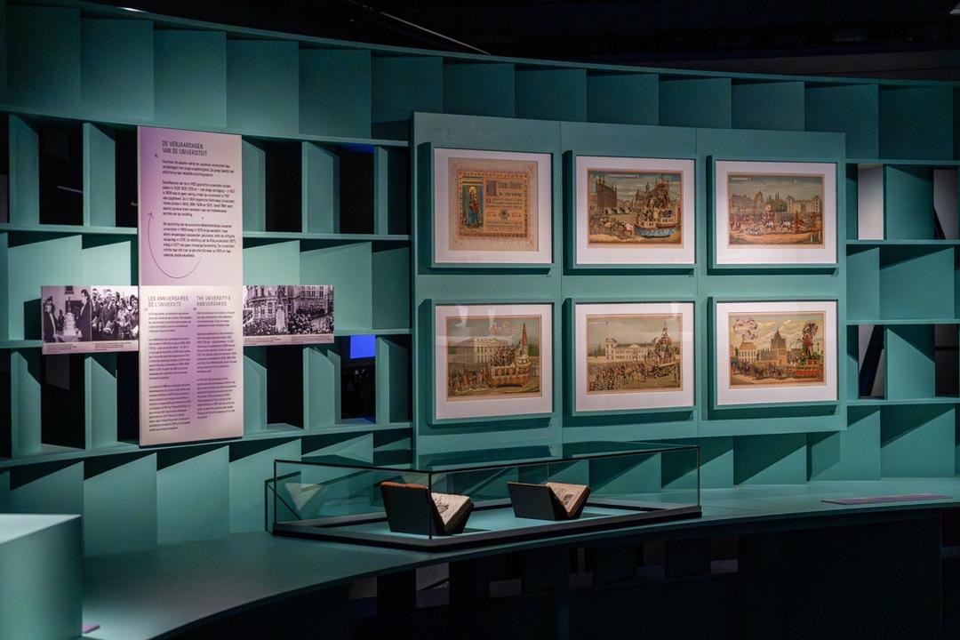 Uni_bib_6_groot.jpeg Uni_bib_6_groot.jpeg